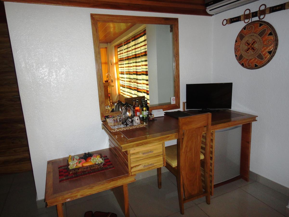 Citi Hotel Hilongos Rum bild
